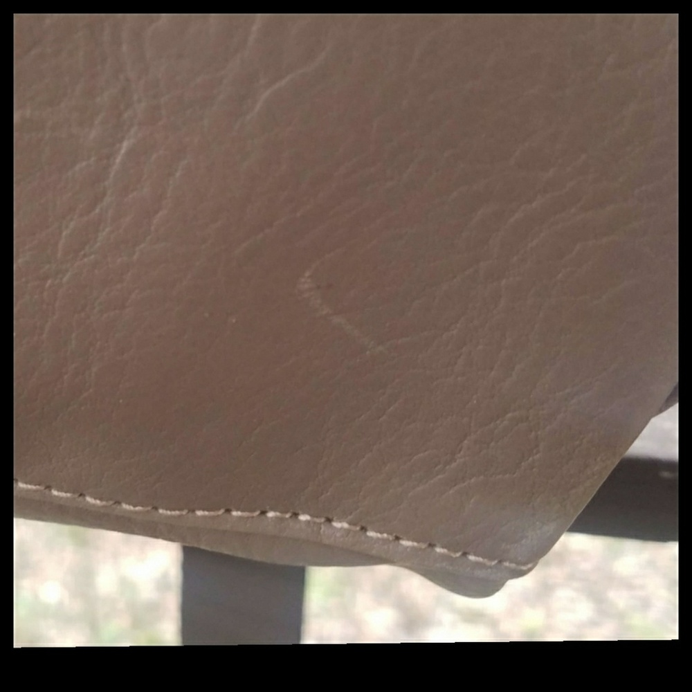 ⭐️HP(X3)⭐️NWOT▪EMILIE M▪Taupe Gray Vegan Leather Retro Satchel Handbag - Picture 7 of 7